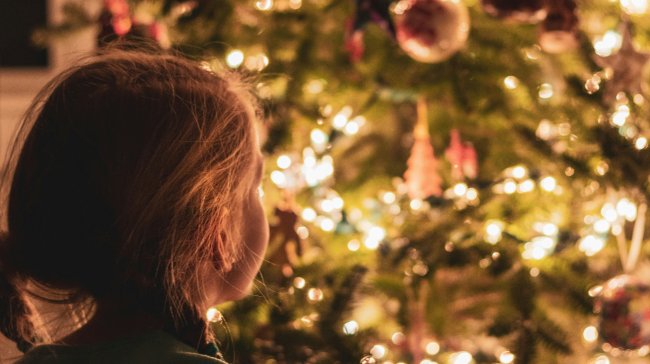 Vánoční stromeček: kde se zrodila tradice jeho zdobení